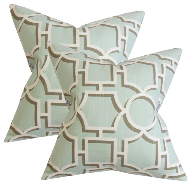 The Pillow Collection ONO Geometric Yellow Down Filled Throw Pillow