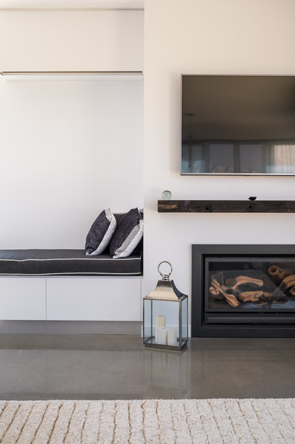 Endless Summer contemporary-living-room