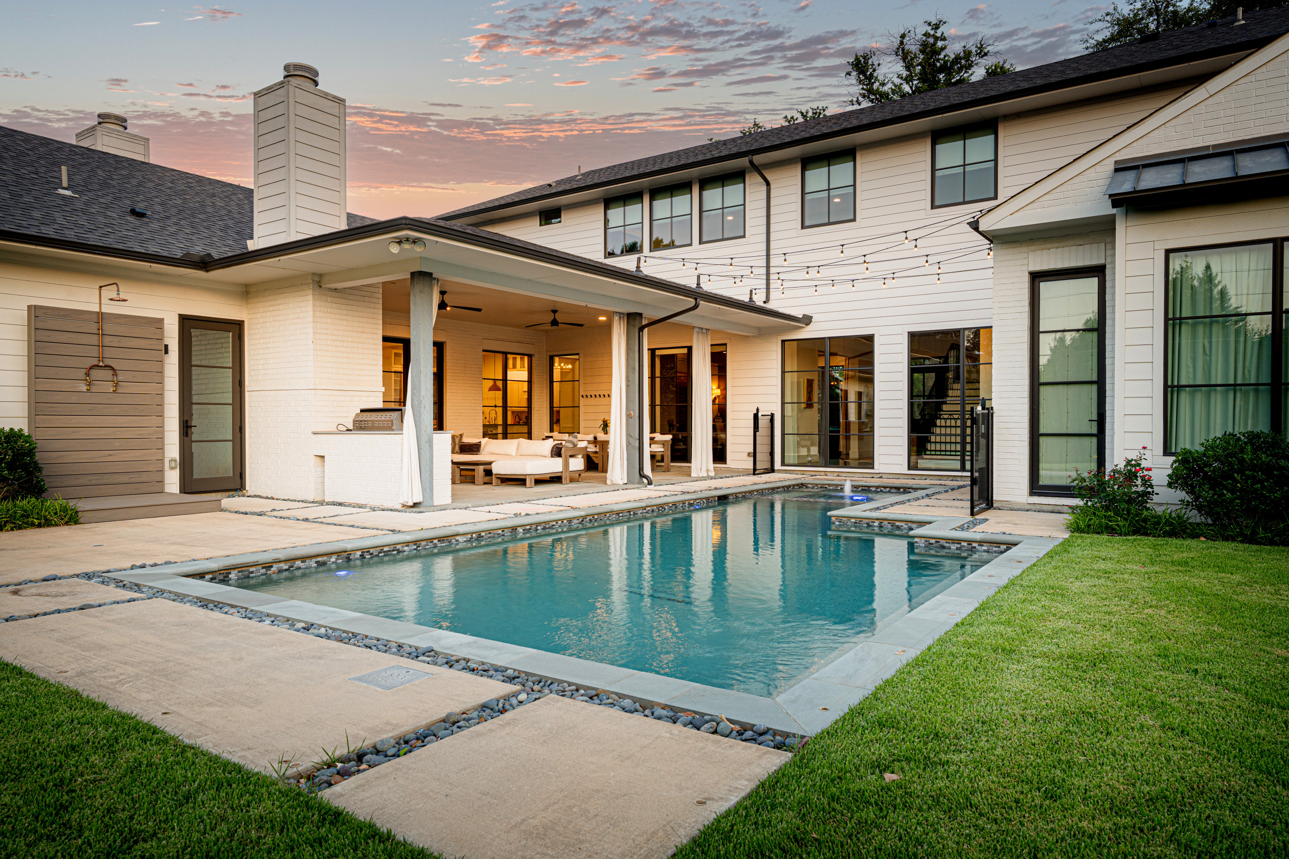 PRESTON HOLLOW GARDEN