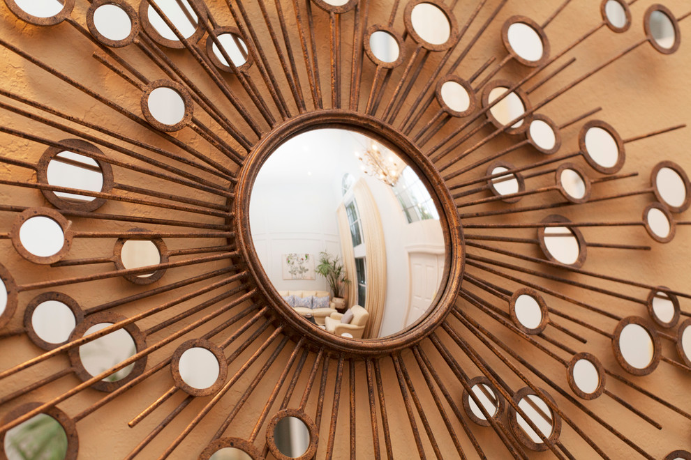 Home design - transitional home design idea in Miami