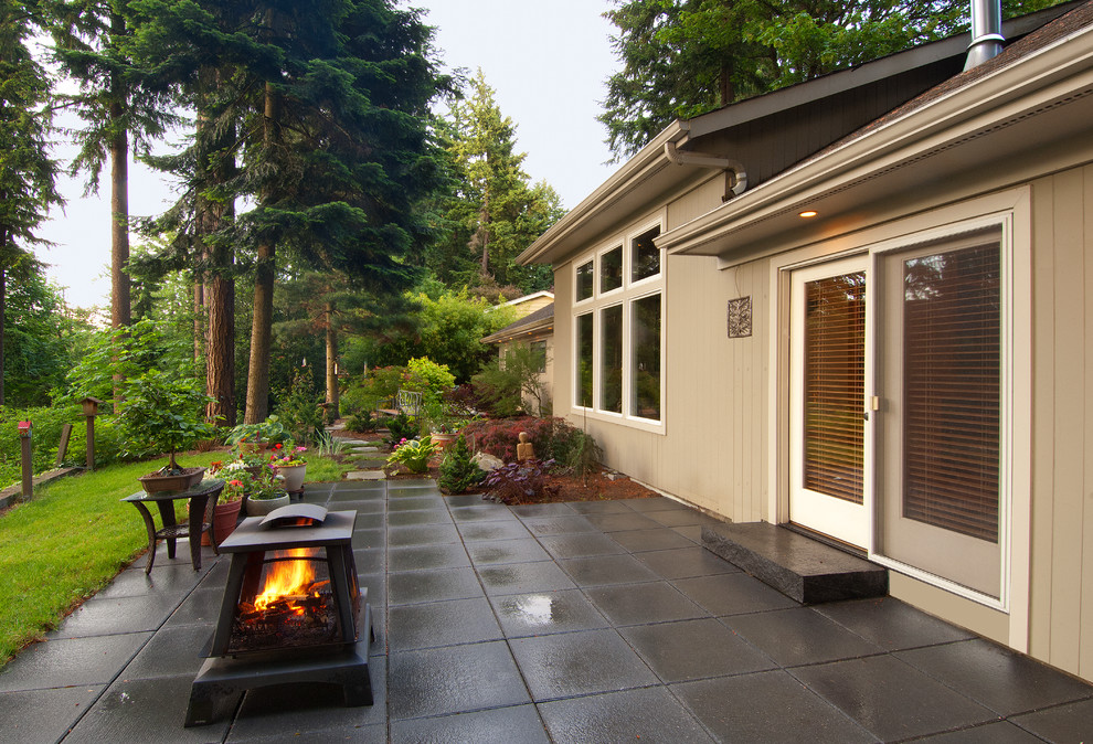 Kirkland-Renovation---Craftsman---Patio---Seattle---by-...