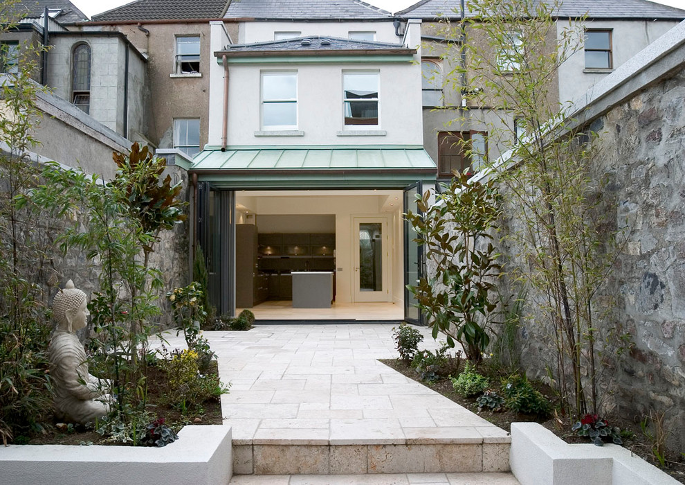 Photo of a contemporary exterior in Dublin.