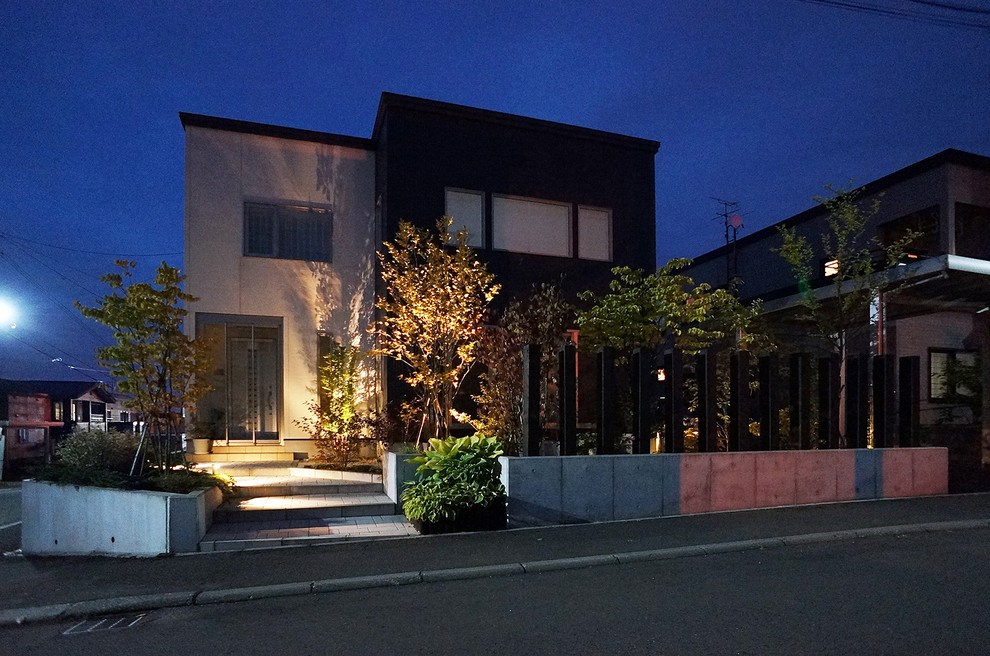 This is an example of an asian exterior in Tokyo Suburbs.