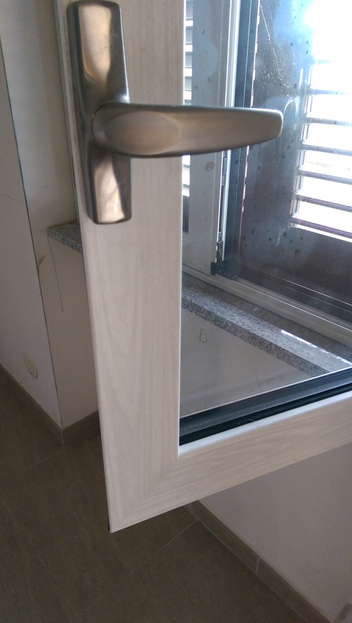 Abbinamento porte con infissi e pavimento Abbinamento porte e pavimento