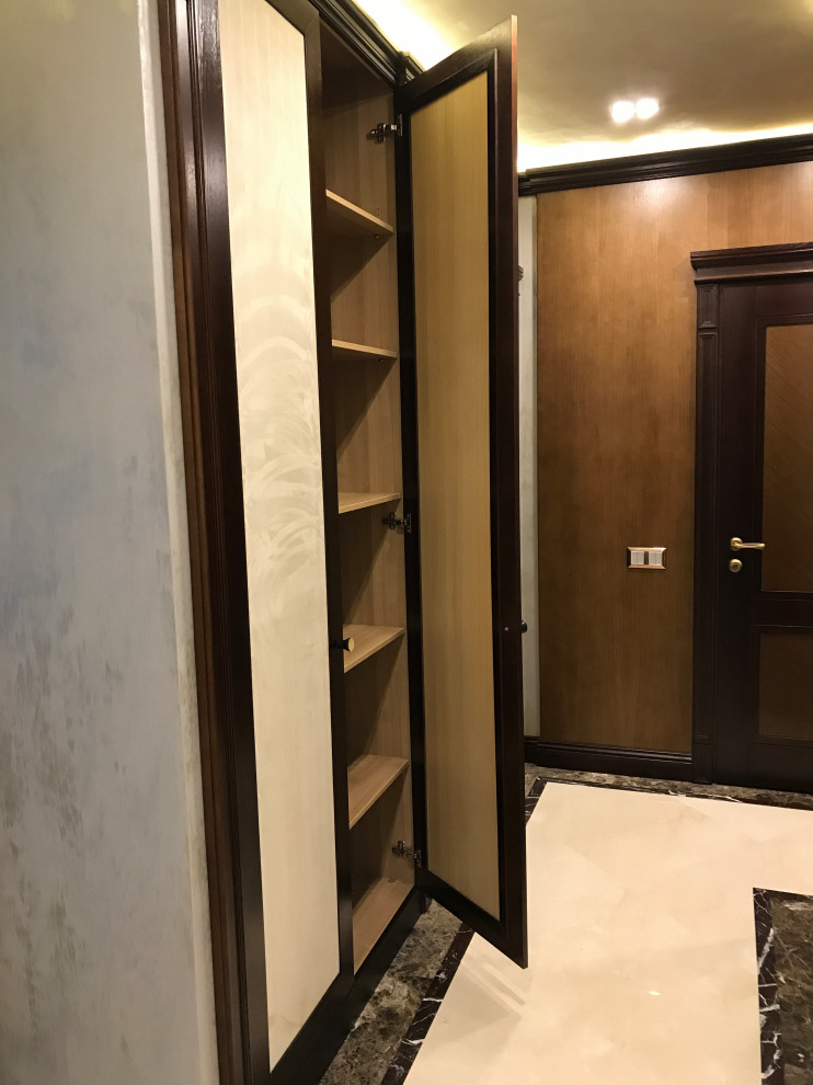 Апартаменты над рекой.