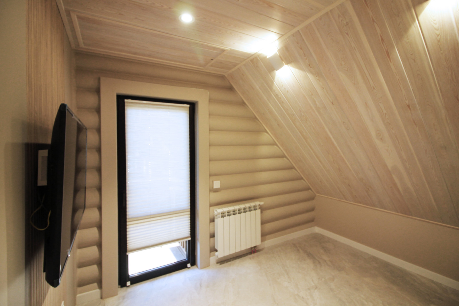 Срубовой коттедж в Рощино