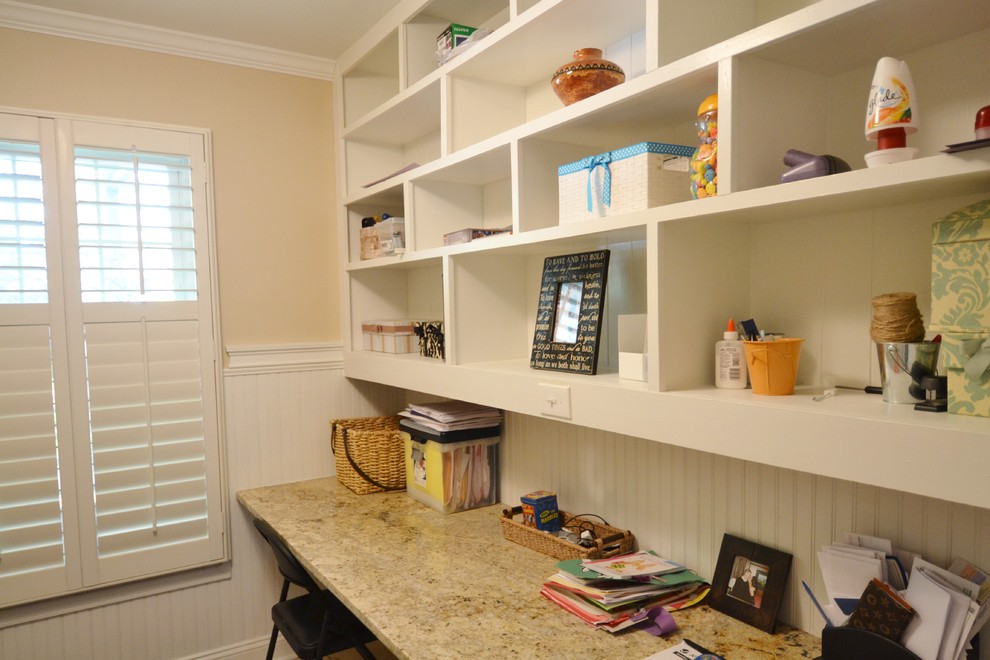 Gilbert office/laundry room