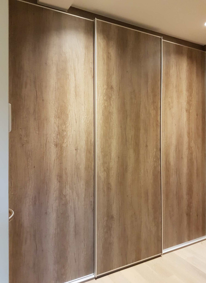 Bespoke Fitted Sliding Wardrobe