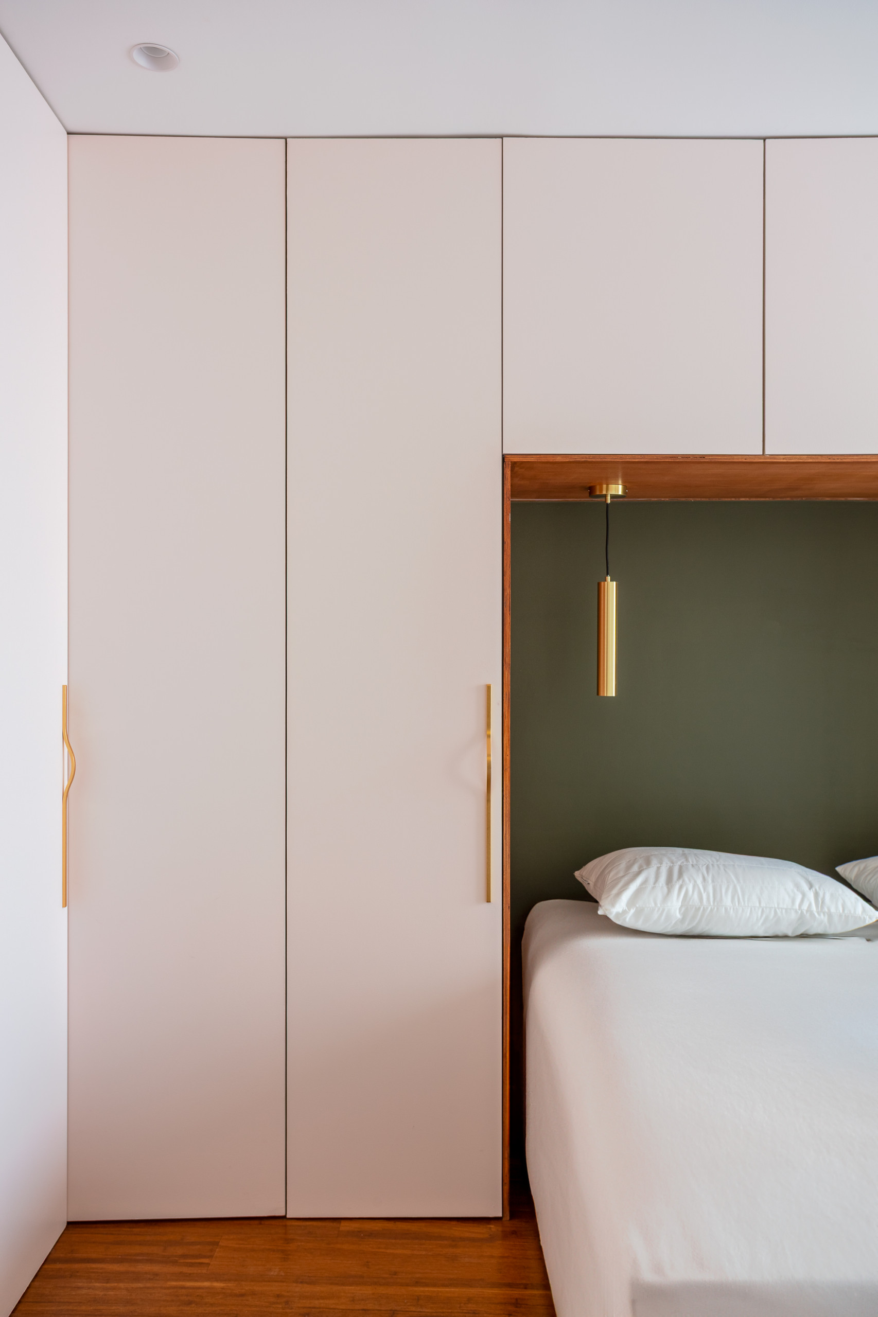 Optimiser l’espace nuit avec un lit pont sur-mesure