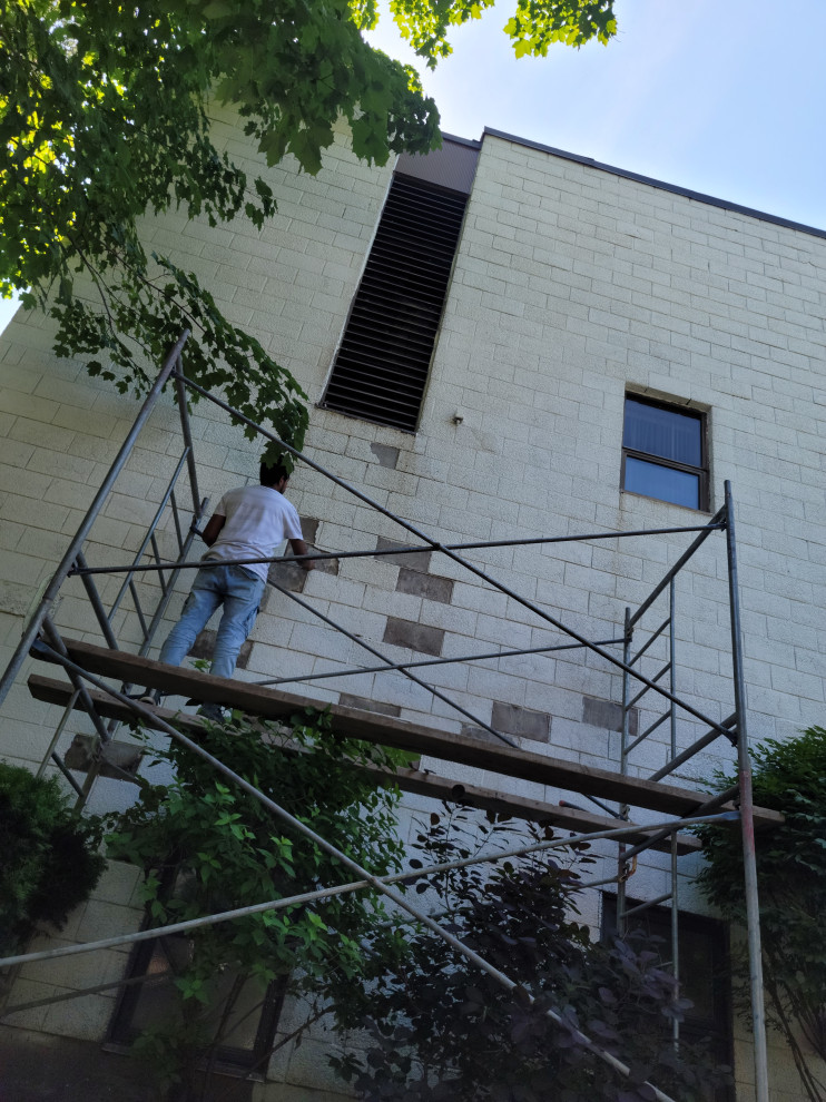 EXTERIOR PAINTING