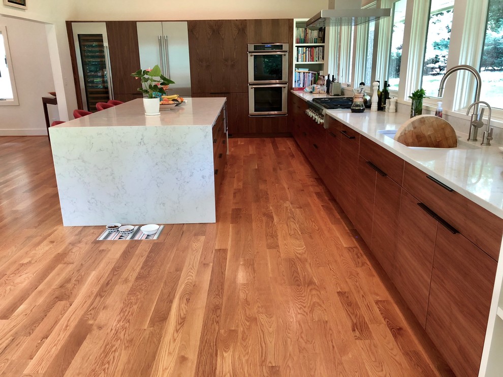 Spacious Kitchen