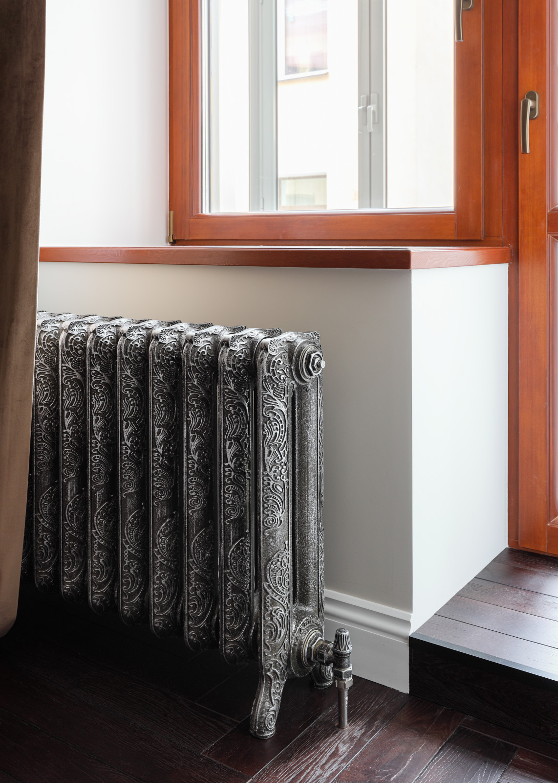 Реализованный дизайн-проект квартиры 90 кв.м.в стиле неоклассика