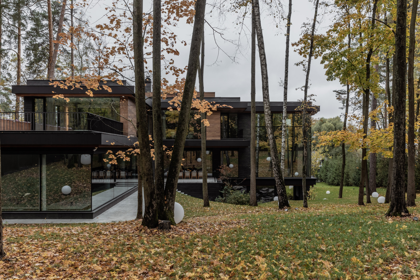 Вилла Forest Residence