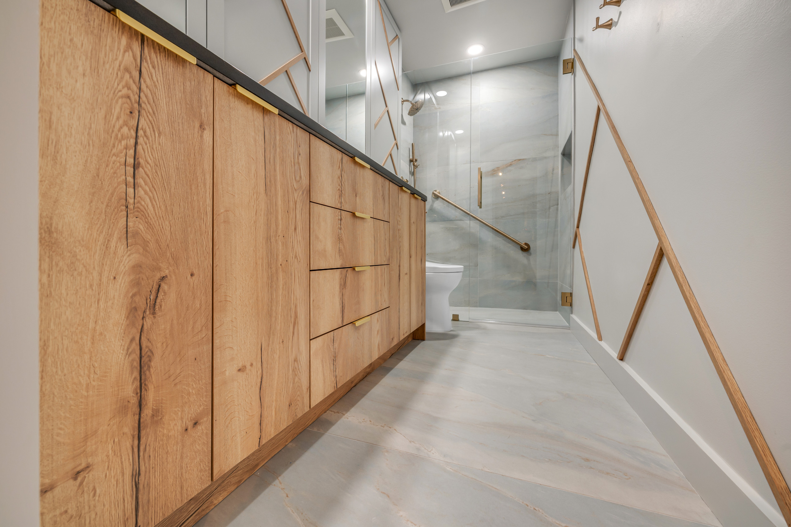 Ansley Master Bathroom