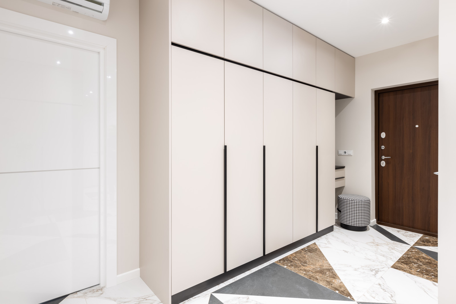 ЖК "Дом на Набережной"