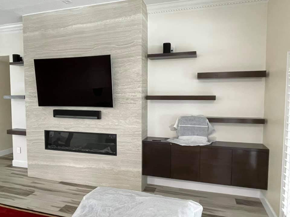 Ponte Vedra Fireplace and Kitchen