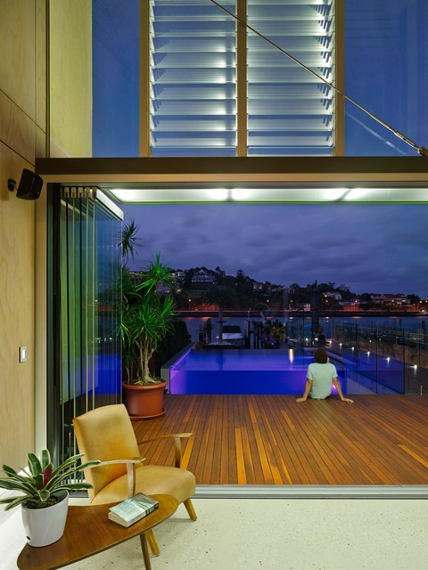 Bulimba River House contemporary-patio