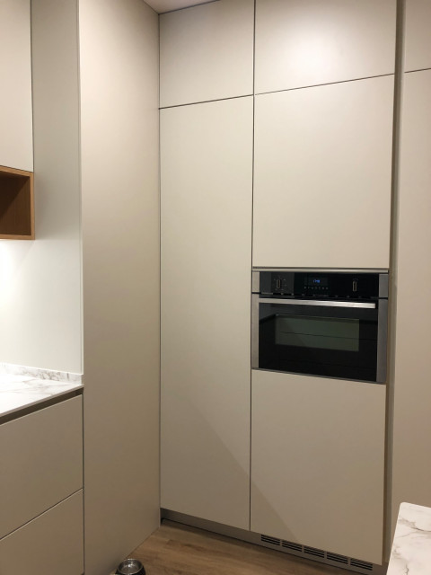 COCINA SANTOS BLANCO PERLA SEDA contemporary-kitchen