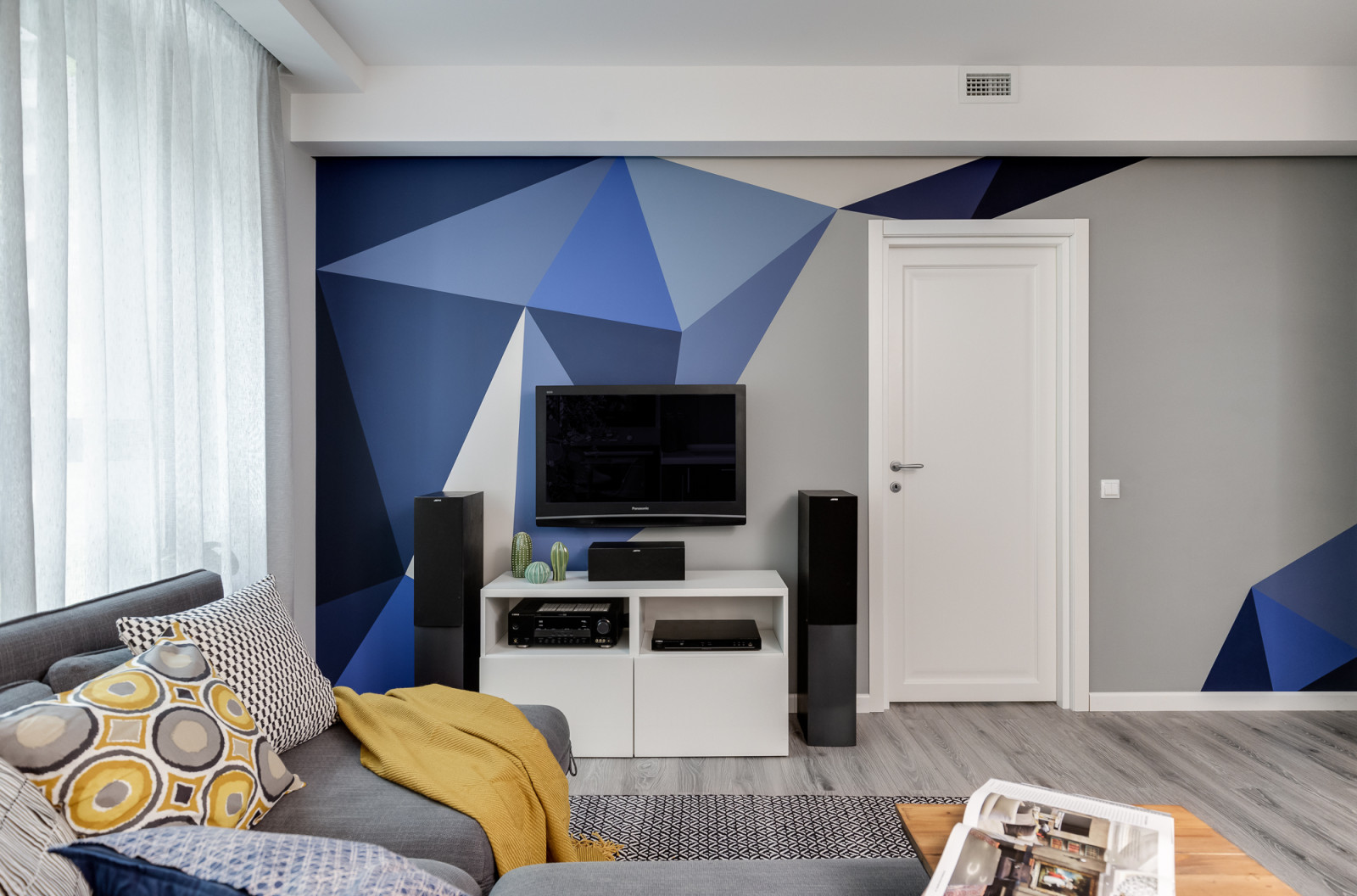 На границе синего