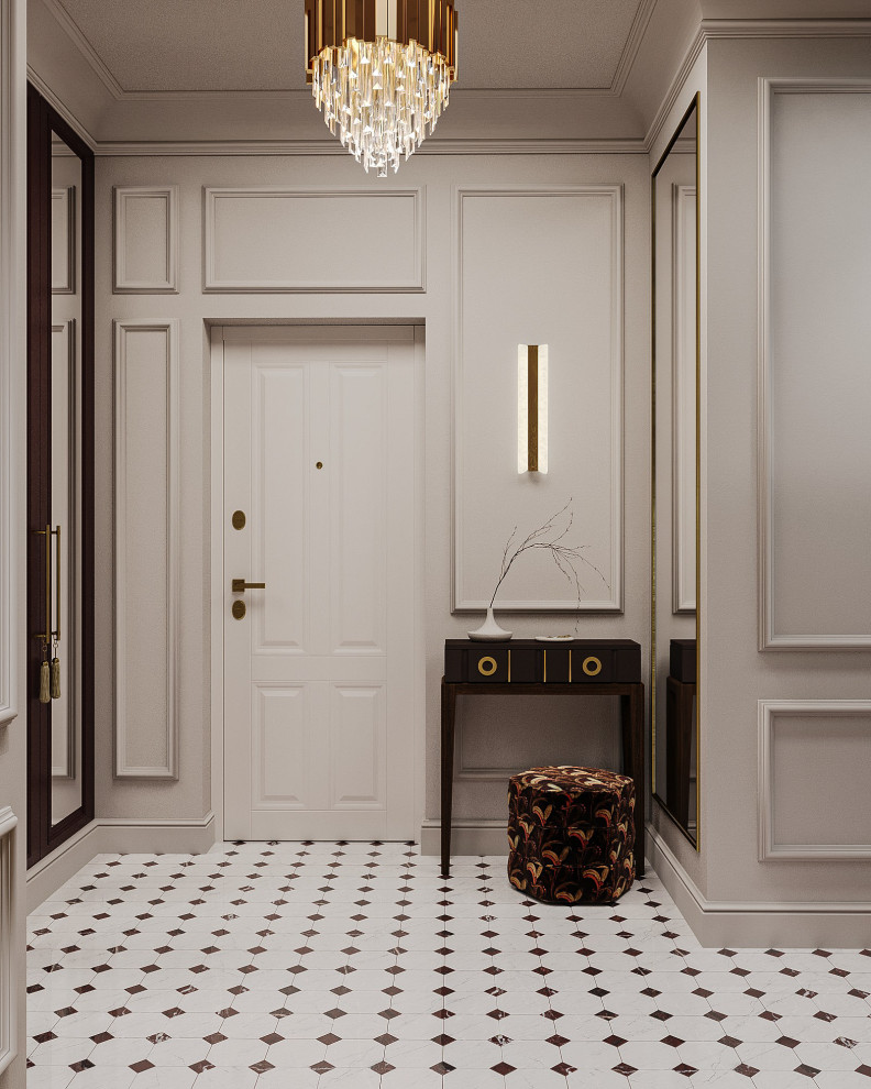 Прихожая и холл с каменными порталами