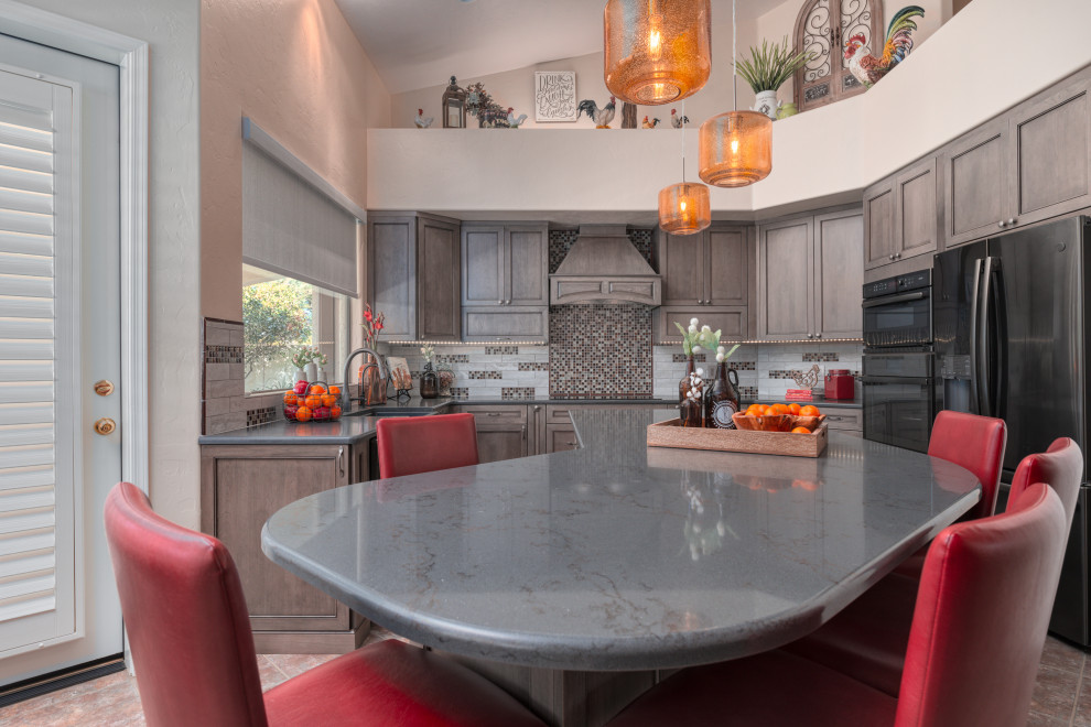 Inspiration for a transitional home design remodel in Phoenix