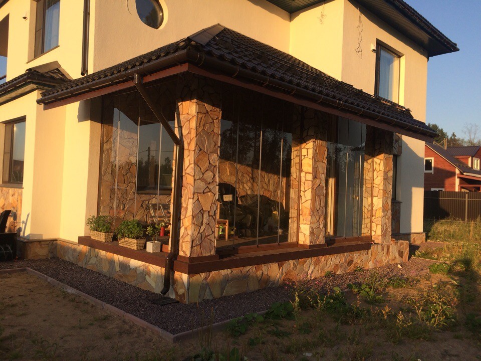 Безрамное остекление террасы (Сертолово)