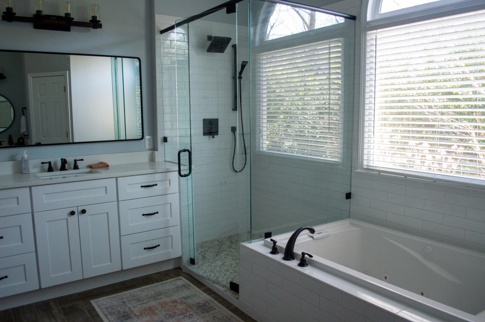 30068 Bathroom