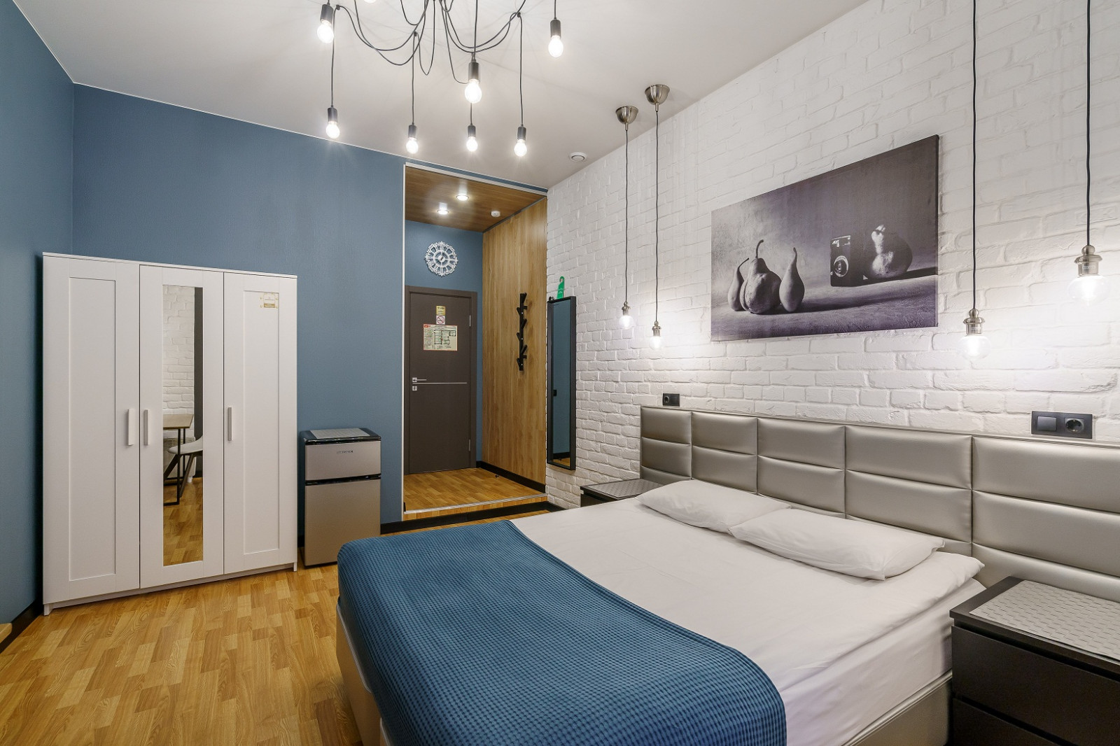 Дизайн интерьера отеля «Adam’s House» в центре Петербурга.