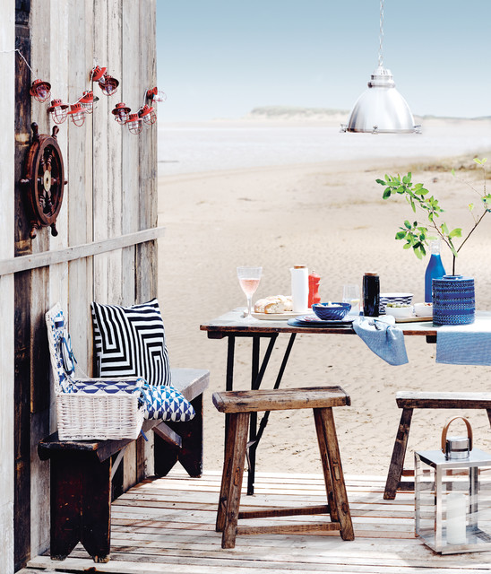 Home design - beach style home design idea in London
