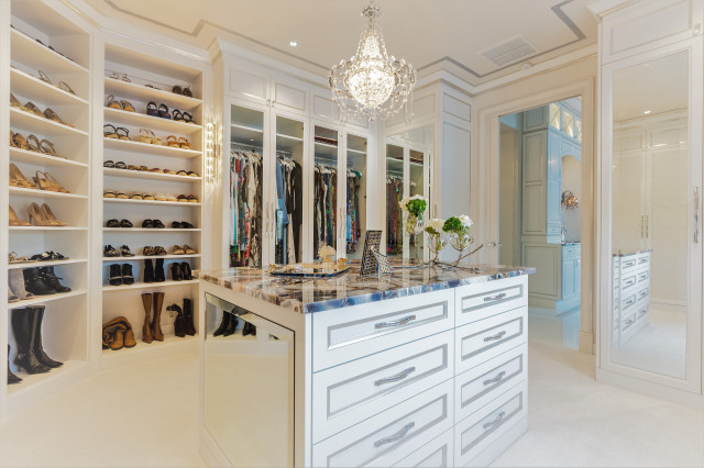 Elegant Custom Walk In Closet Classique Armoire Et Dressing New York Par Boutique 8263