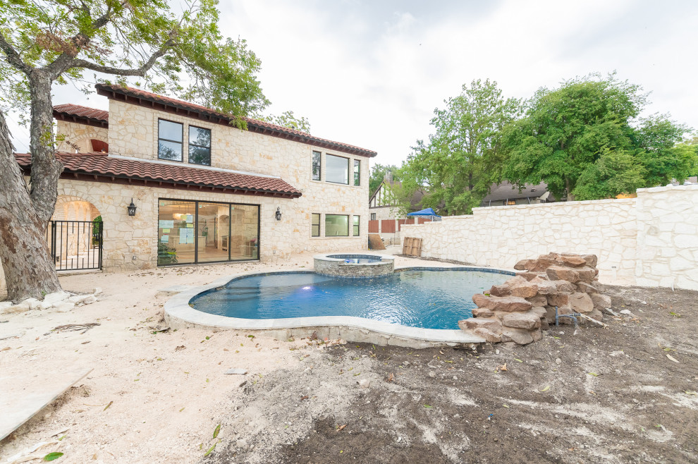 102 Cloverleaf