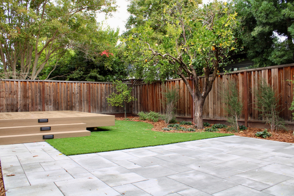 Cosy San Carlos Backyard