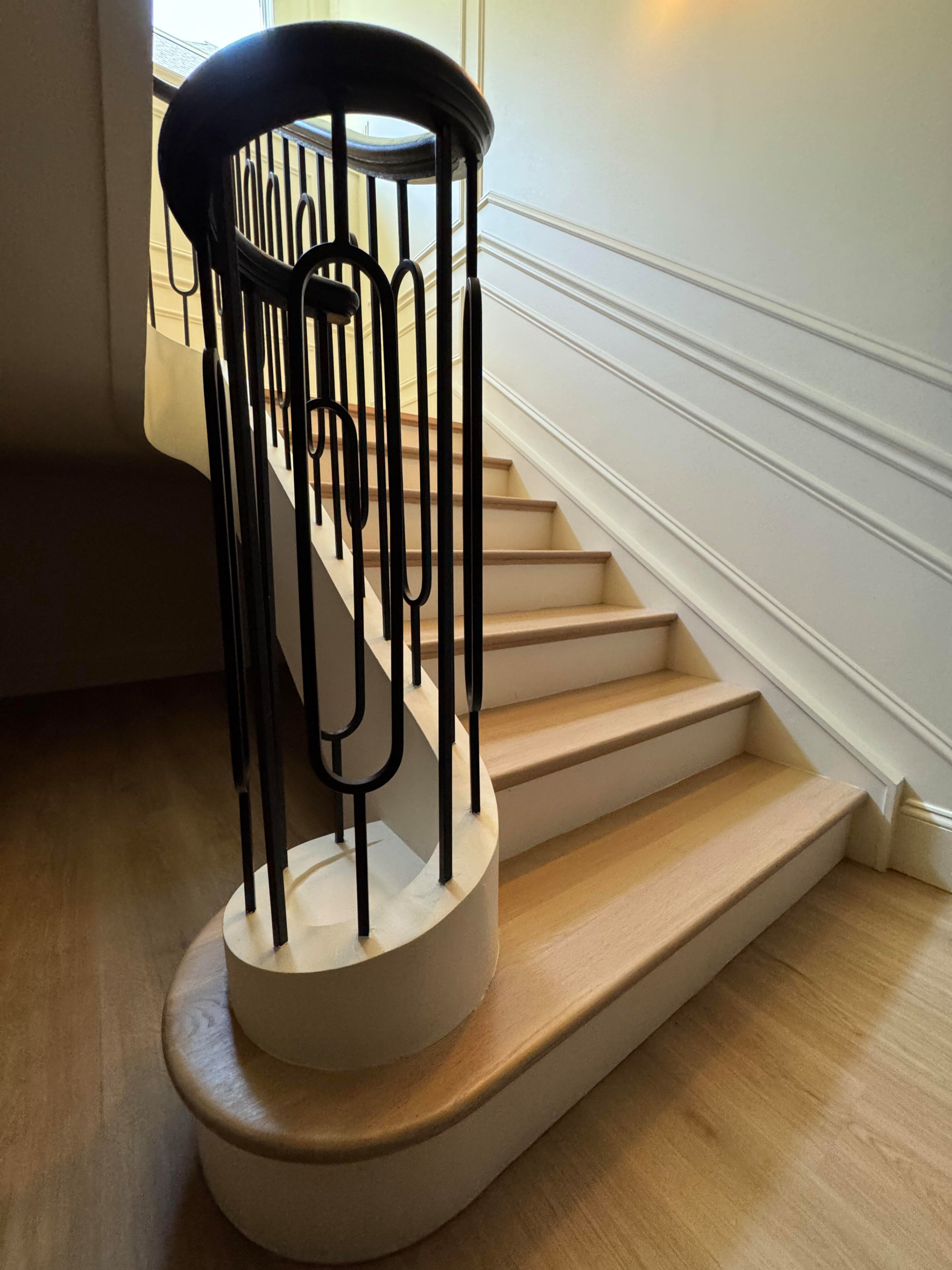 134_Stunning Straight Stair with an Elliptical Twist, McLean, VA 22101