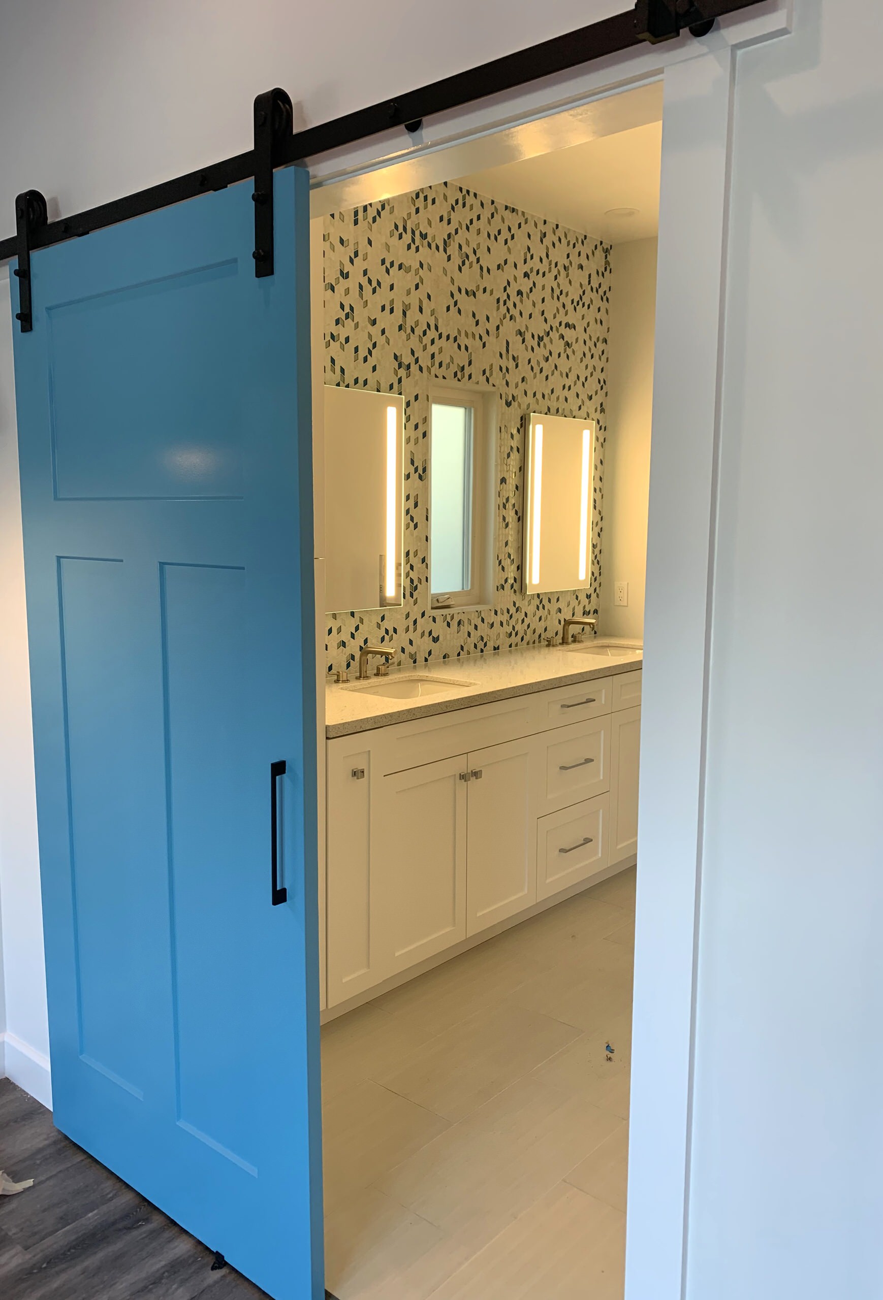 Hollywood Riviera beach inspired