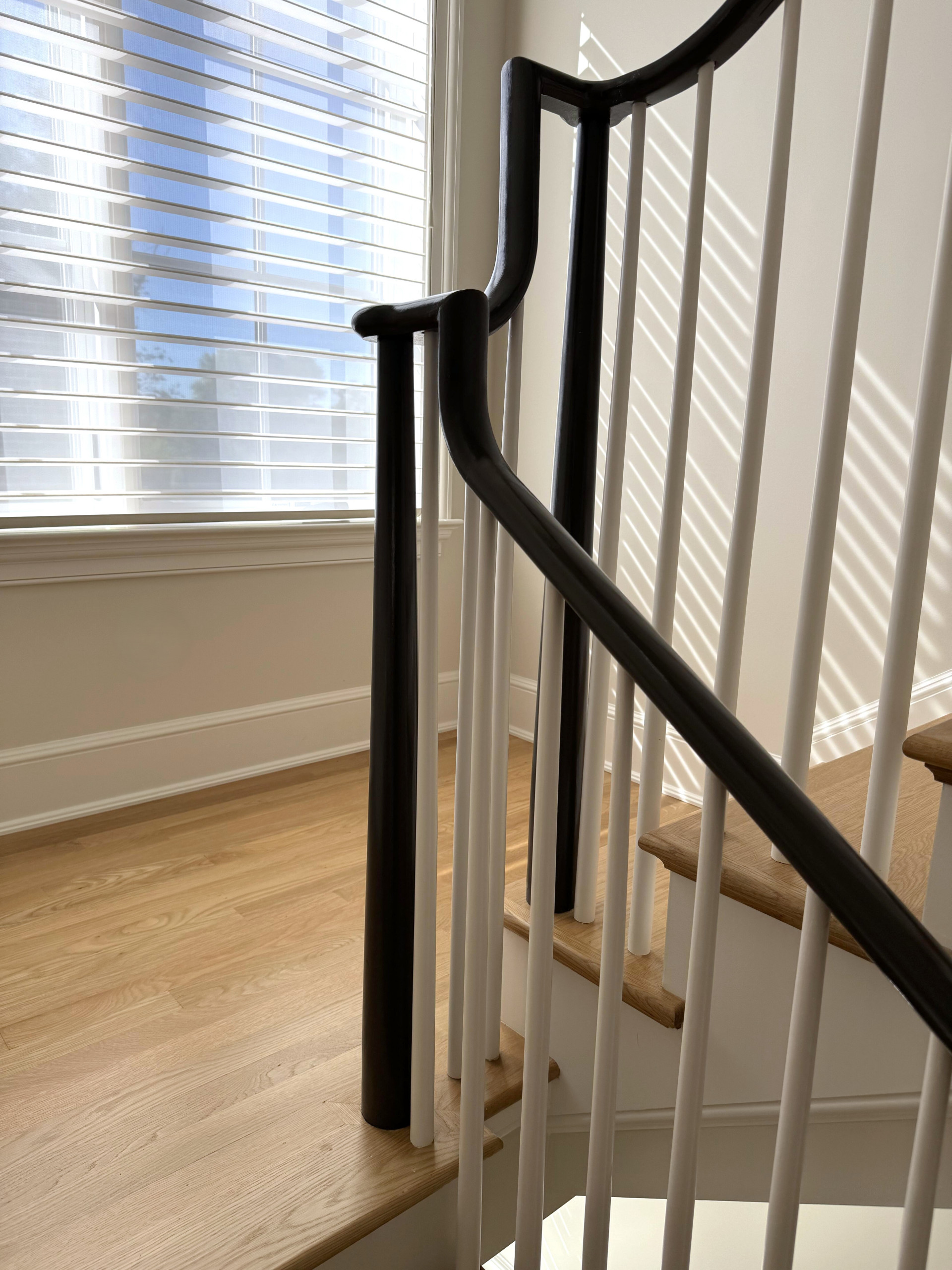 142_Airy Staircase with Over the Post Balustrade, Arlington, VA