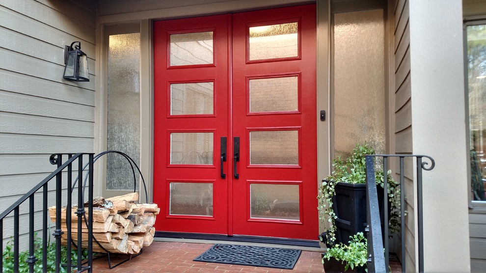 What to Consider if You Want to Switch Up Your Front Door