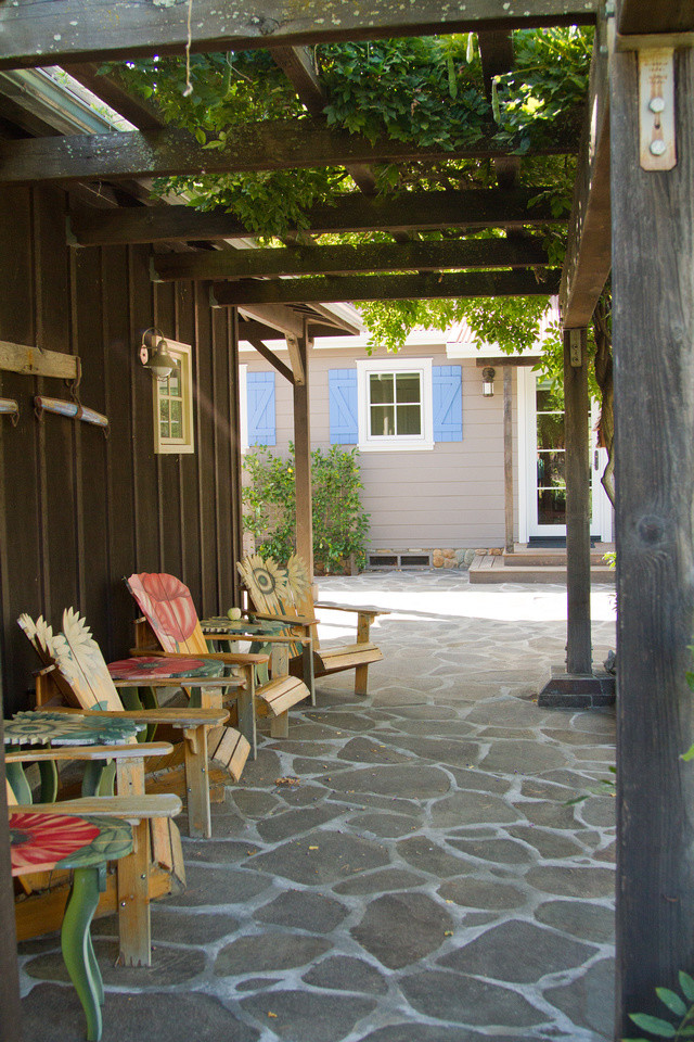 Design ideas for a country patio in San Francisco.