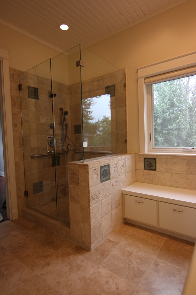 Inspiration for a large modern master bathroom in Austin with shaker cabinets, white cabinets, a corner shower, white tile, stone tile, beige walls, travertine floors and quartzite benchtops.