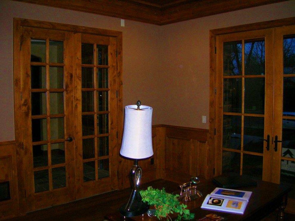 This is an example of a contemporary home office in Denver.