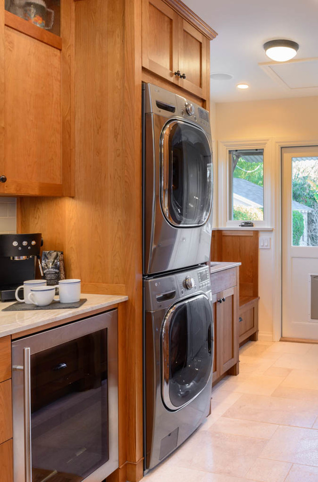 Photo of a large traditional laundry room in Los Angeles.