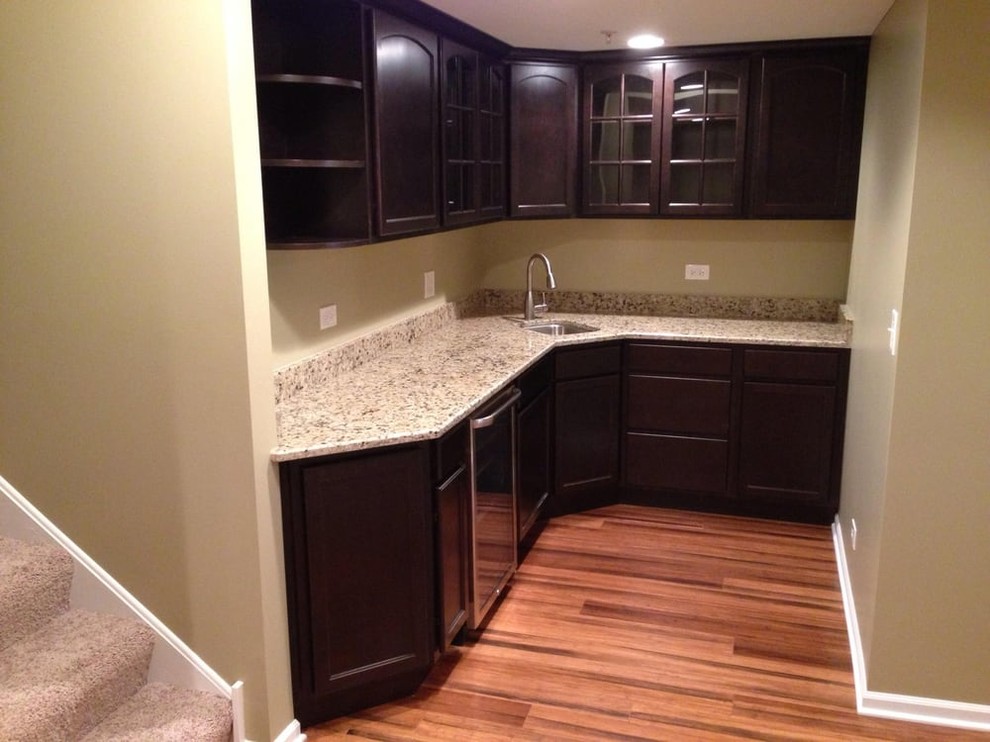 Inspiration for a transitional kitchen remodel in Chicago