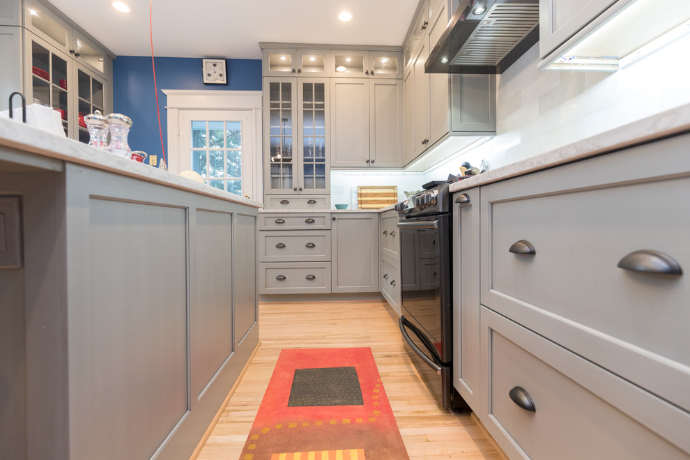 Example of a transitional home design design in DC Metro