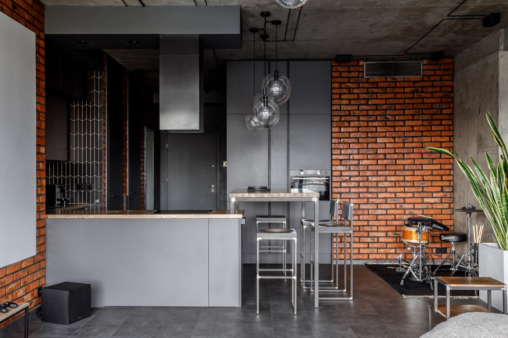 Foto di una cucina industriale di medie dimensioni