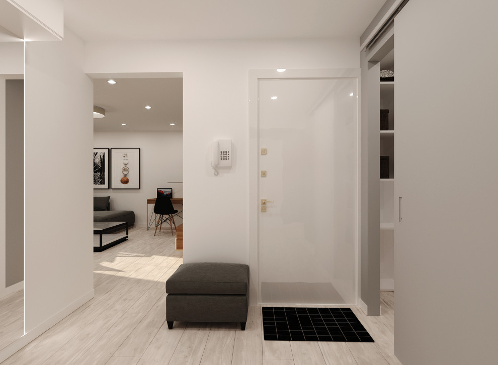 квартира для молодой пары - прихожая