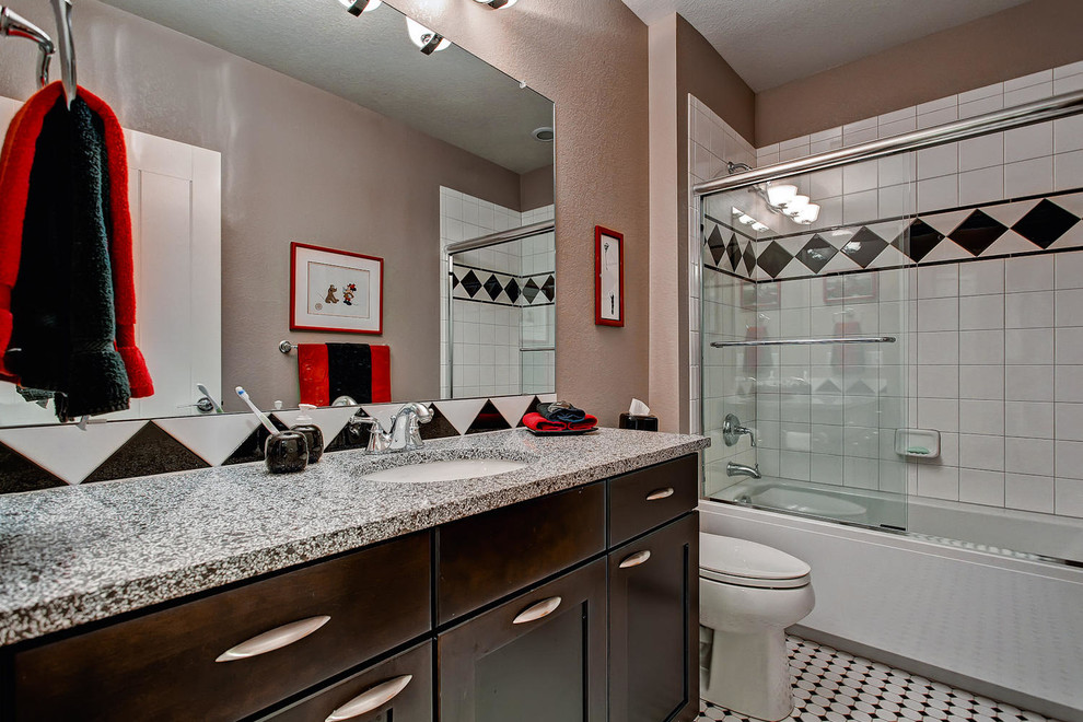 Transitional bathroom photo in Denver
