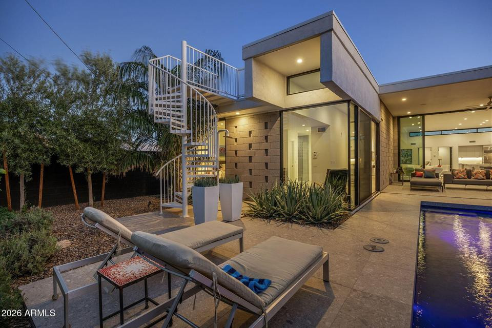 Paradise Valley, AZ 4 Bedroom, 3.5 Bath