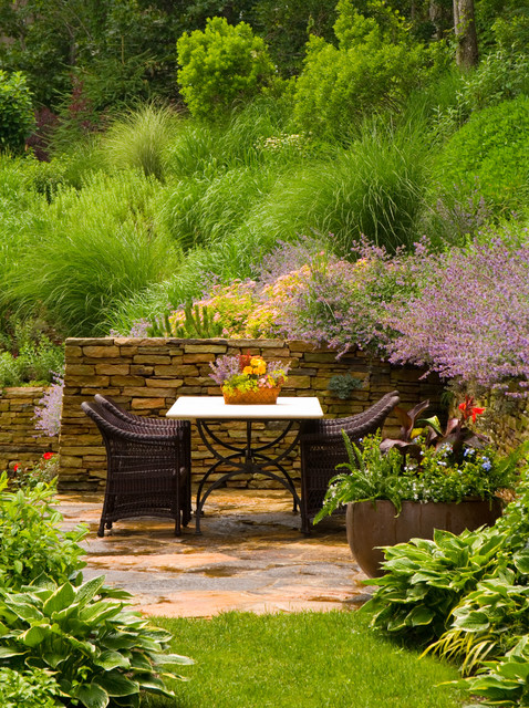 Rustic Montauk rustico-patio