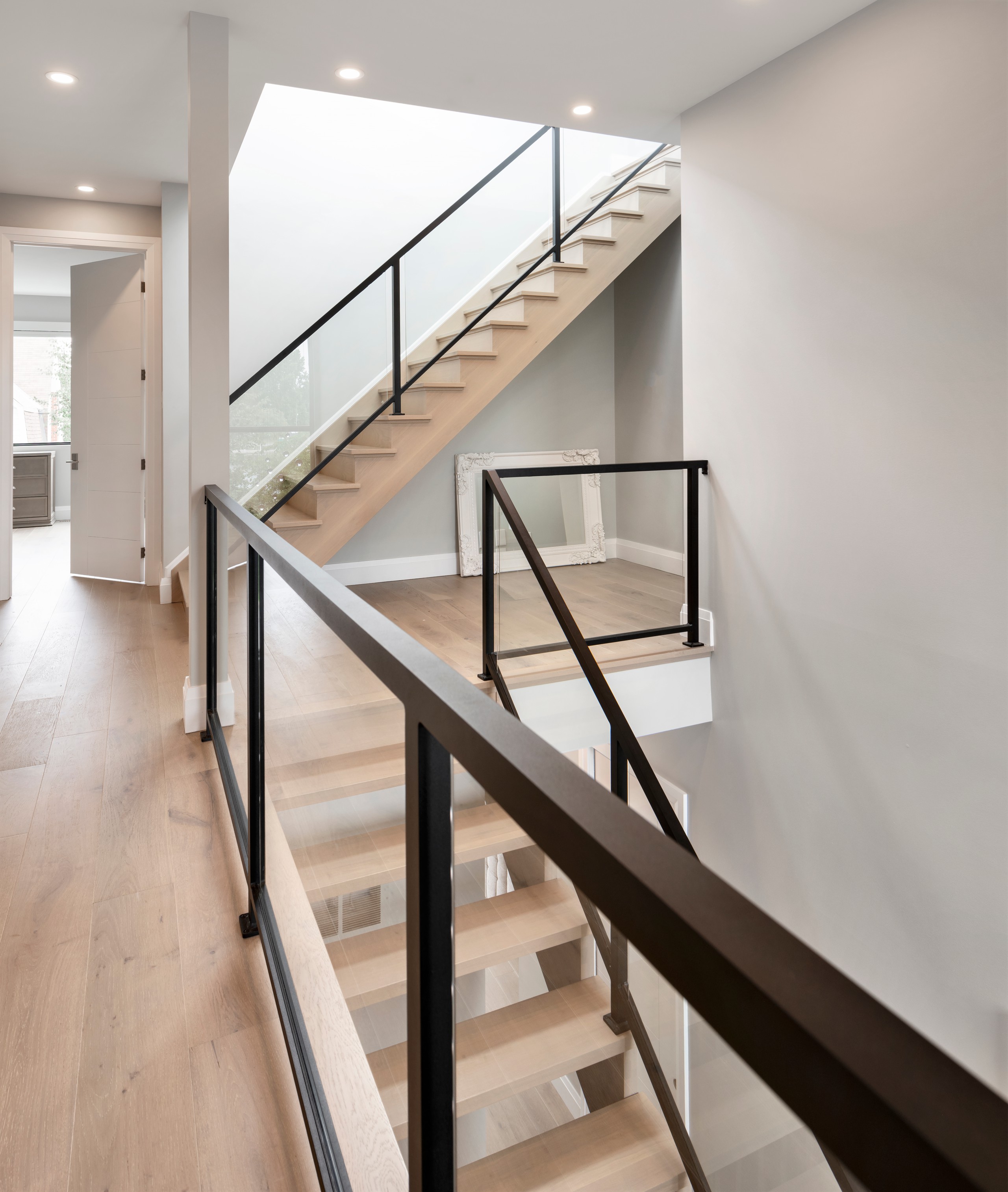 Canal View House