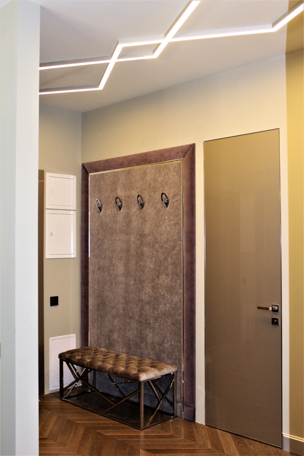 Стильная прихожая