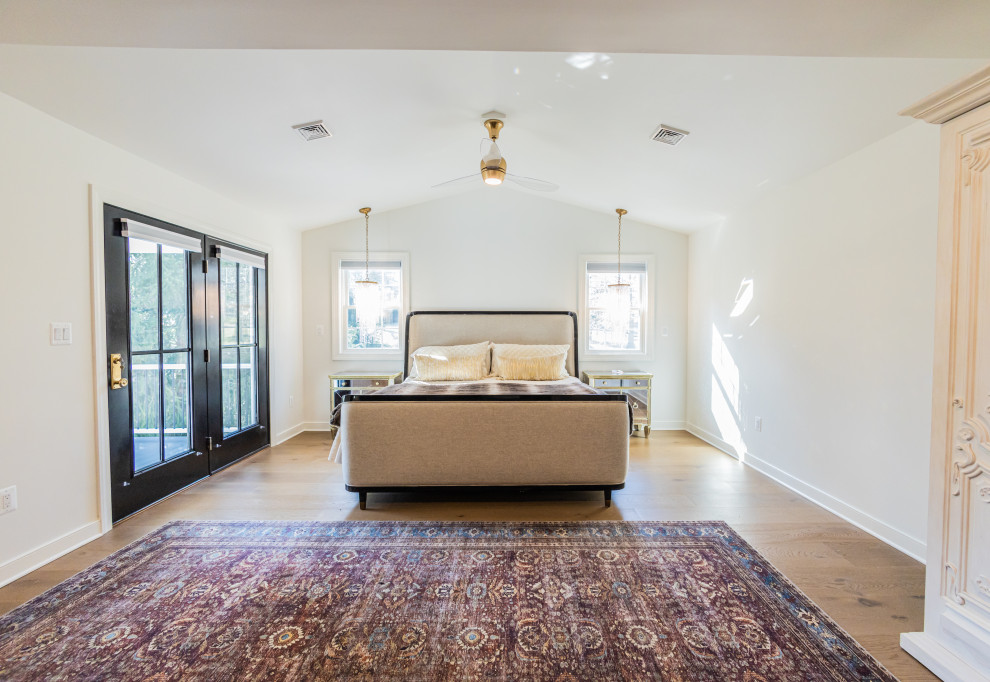 Huge transitional home design photo in Baltimore